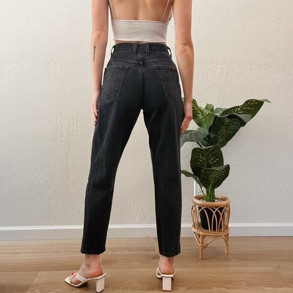 Vintage 1990's Black High Waisted Straight Leg Mom Jeans - Picture 5 of 6